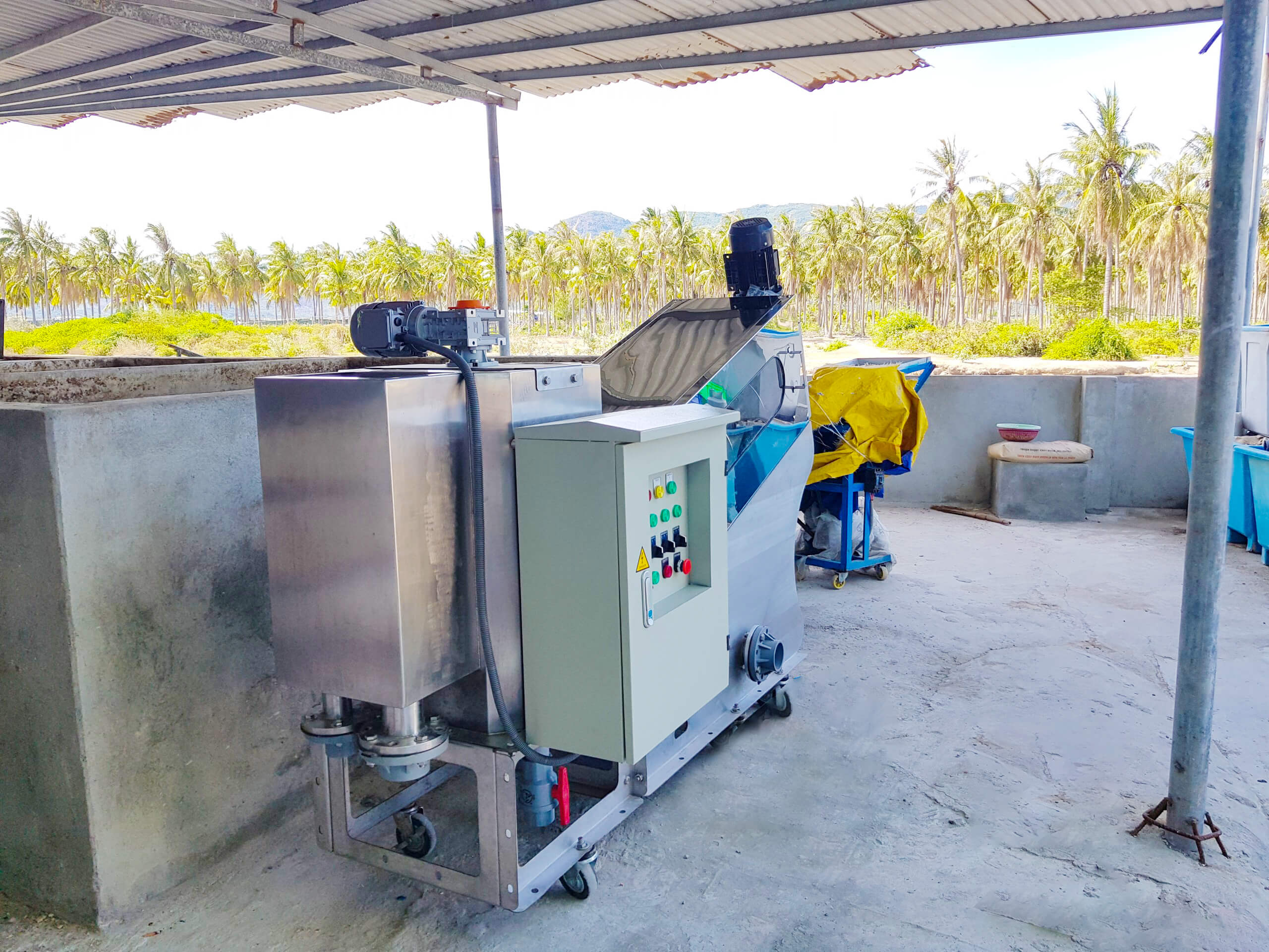 Máy ép bùn trục vít 7 MEB5